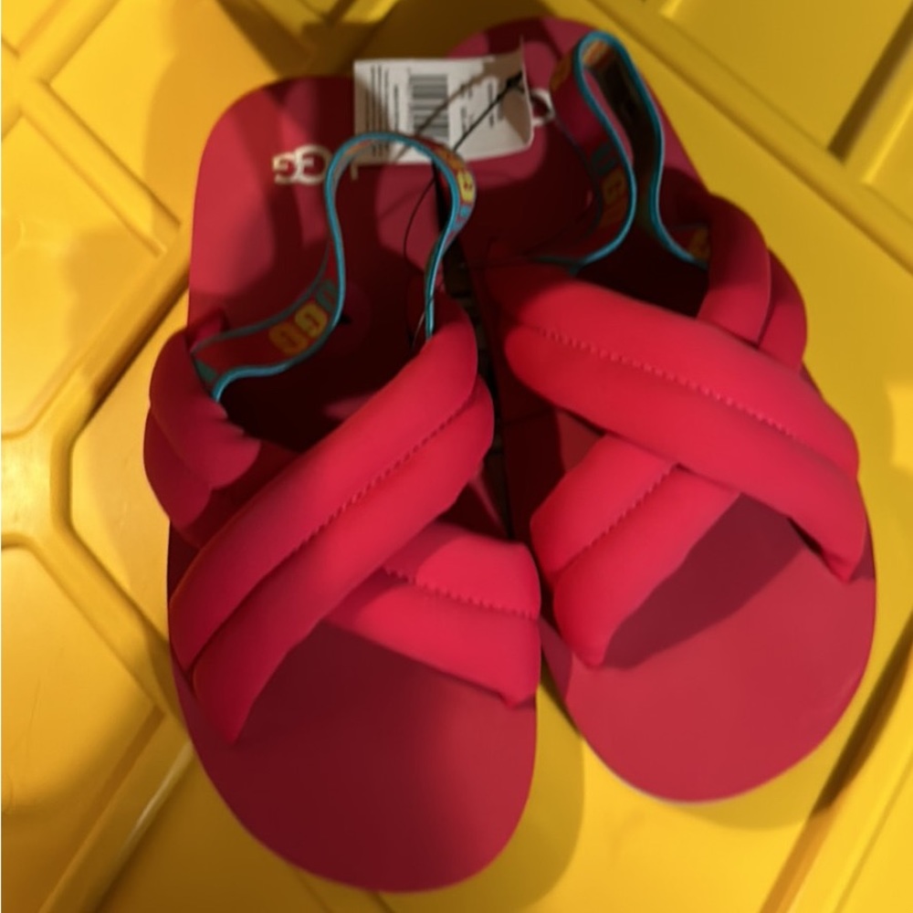 Ugg Sandal